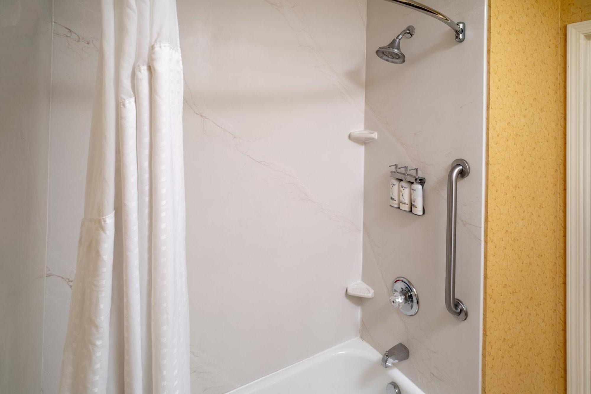 Holiday Inn Express And Suites Hazard By Ihg Luaran gambar