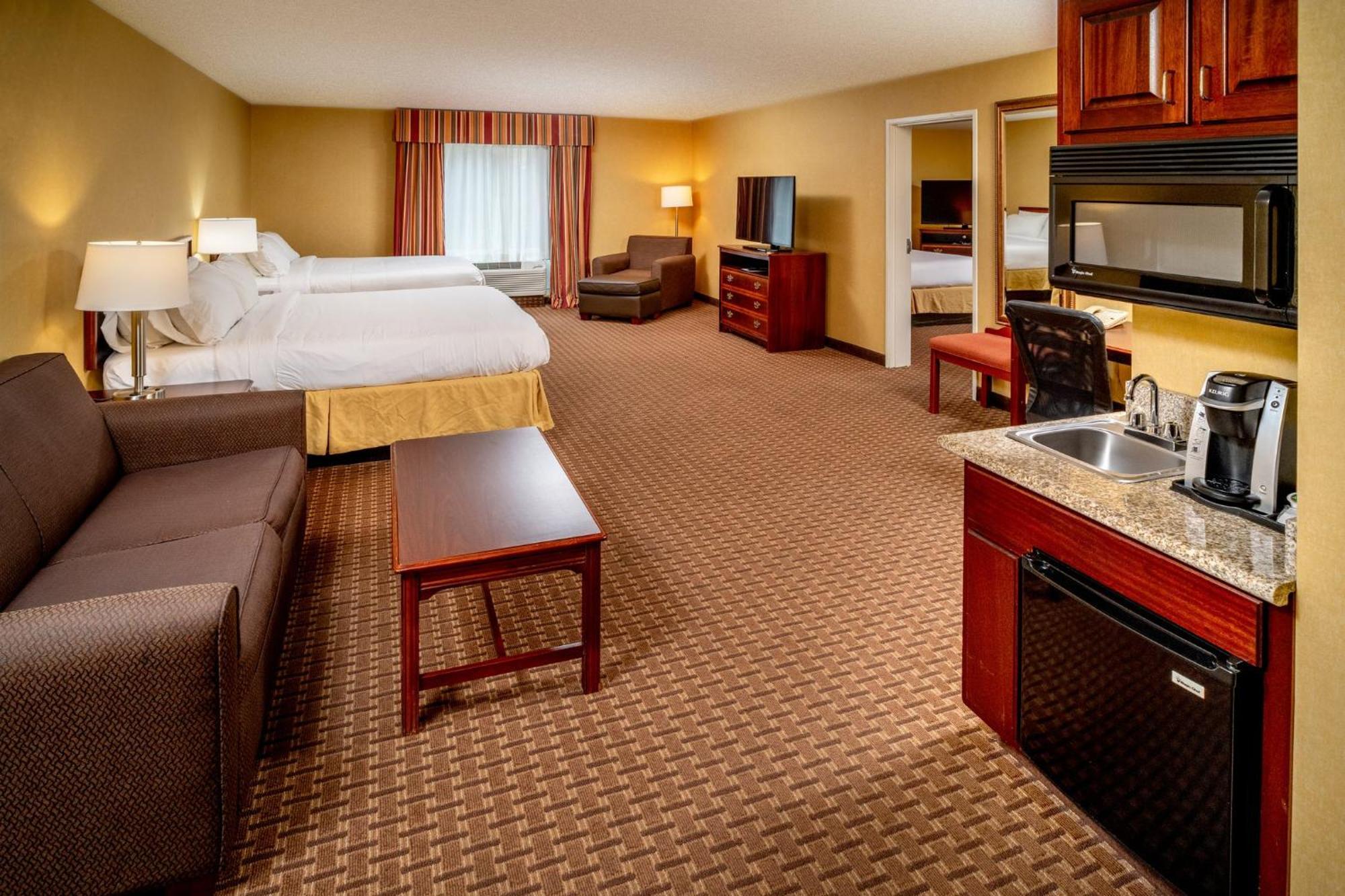Holiday Inn Express And Suites Hazard By Ihg Luaran gambar