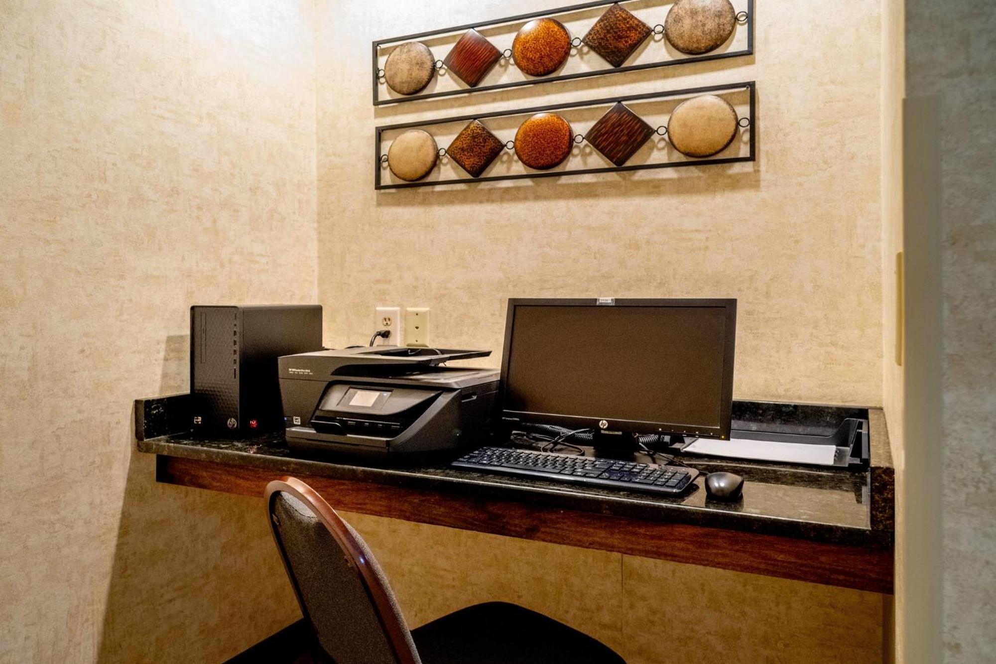 Holiday Inn Express And Suites Hazard By Ihg Luaran gambar